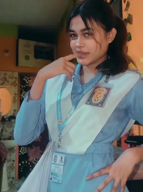 Sneha Moni Viral Video Clip , ঢাকা ভিকারুননিসা নূন স্কুল অ্যান্ড কলেজ ছাত্রী স্নেহা মনি ভাইরাল ভিডিও বয়ফ্রেন্ডের সাথে